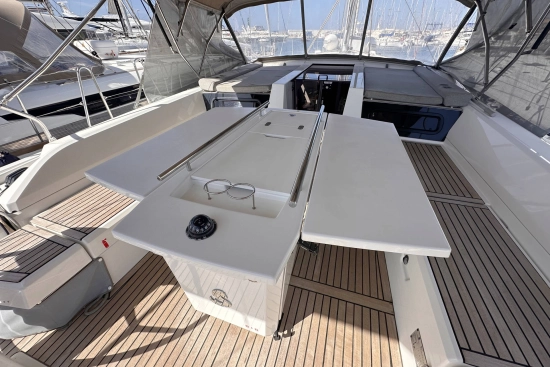 Beneteau Oceanis 51.1 usata in vendita
