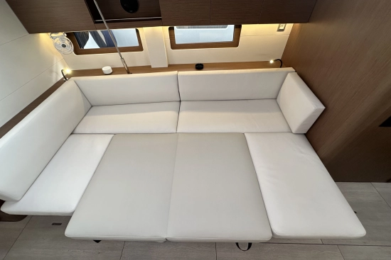 Beneteau Oceanis 51.1 usata in vendita
