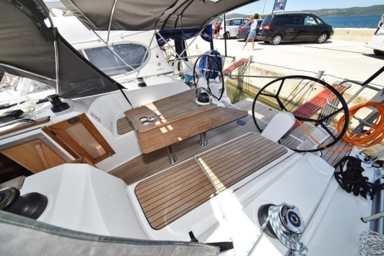 Bavaria Yachts 37 Cruiser usata in vendita