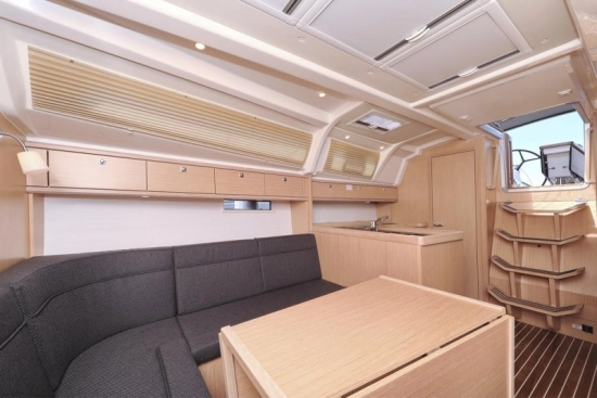 Bavaria Yachts 37 Cruiser usata in vendita