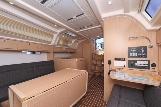 Bavaria Yachts 37 Cruiser usata in vendita