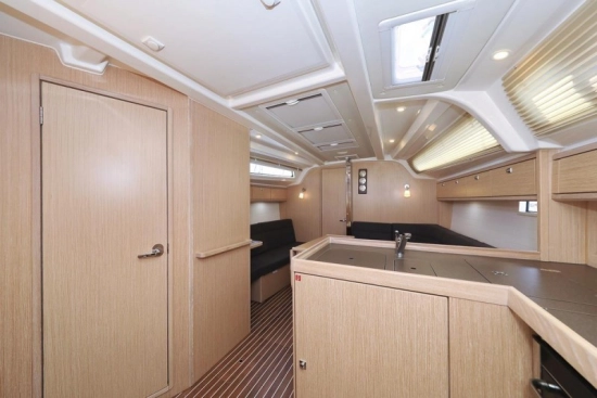 Bavaria Yachts 37 Cruiser usata in vendita