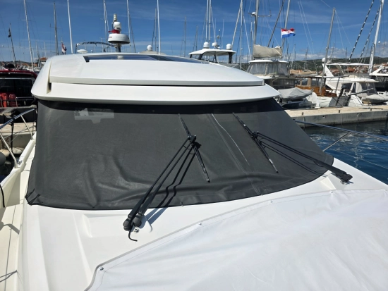 Prestige 460 S usado à venda