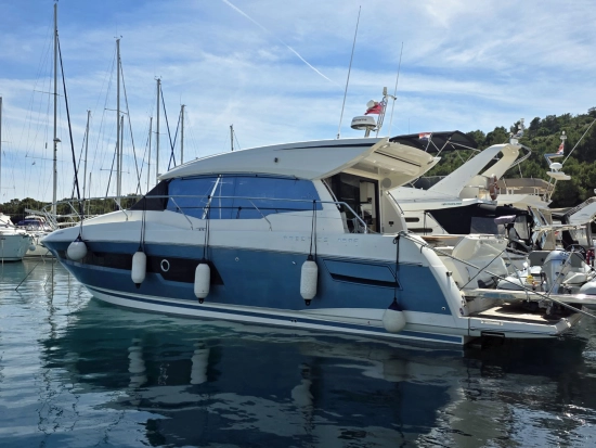 Prestige 460 S usado à venda