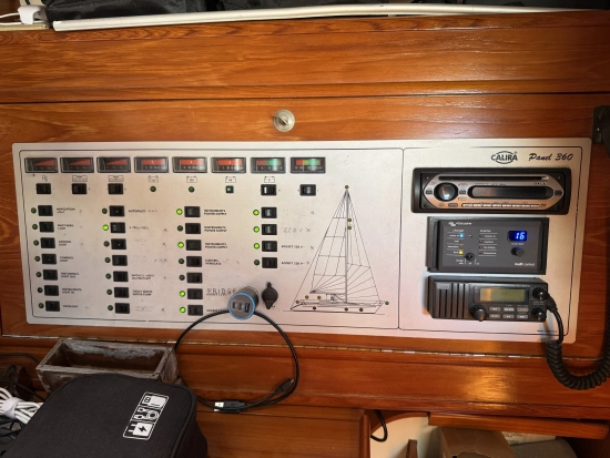 Elan Marine 431 usado à venda