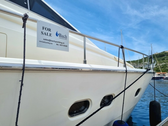 Ferretti 68 usata in vendita