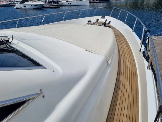 Ferretti 68 usata in vendita