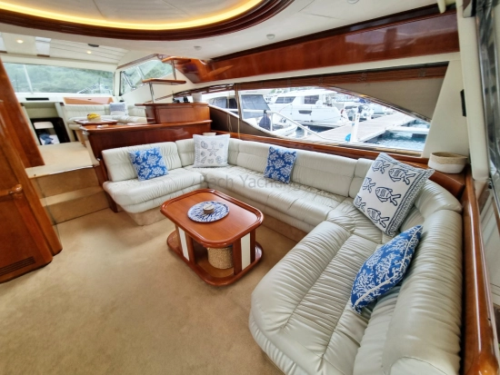 Ferretti 68 usata in vendita
