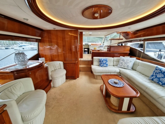 Ferretti 68 usata in vendita