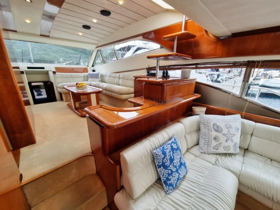 Ferretti 68 usata in vendita