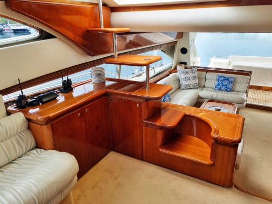 Ferretti 68 usata in vendita