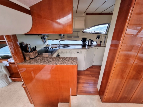 Ferretti 68 usata in vendita