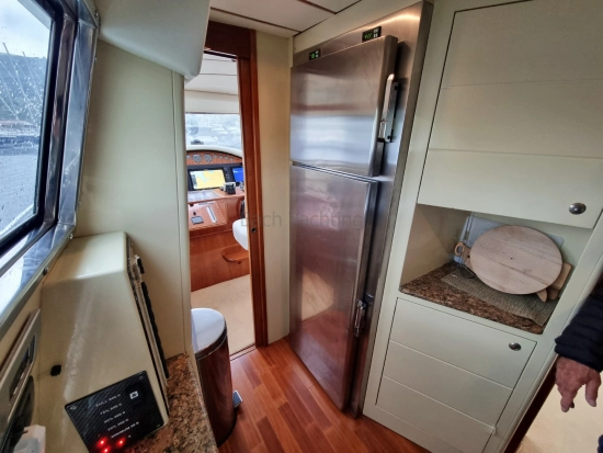 Ferretti 68 usata in vendita