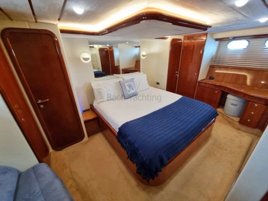 Ferretti 68 usata in vendita