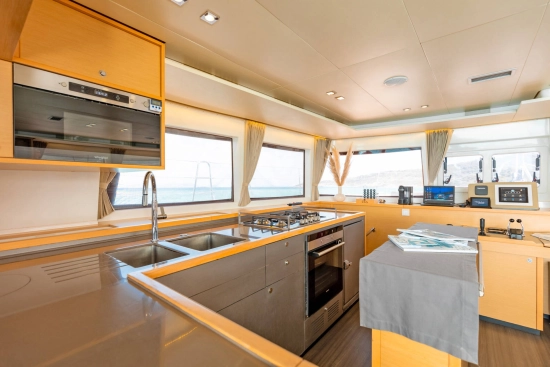 Lagoon 560S2 de segunda mano en venta