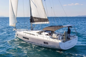 Beneteau Oceanis 51.1 usado à venda