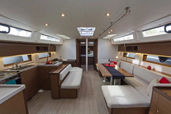 Beneteau Oceanis 51.1 usata in vendita