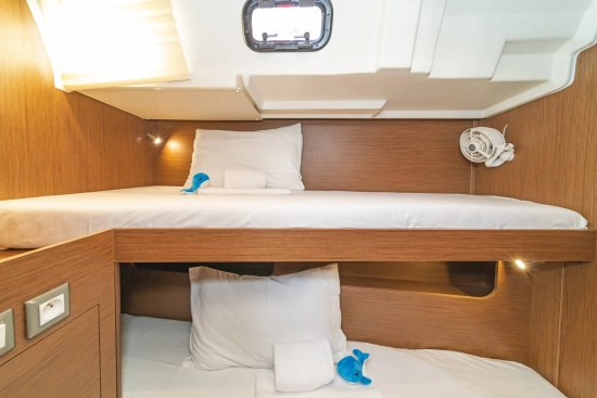 Beneteau Oceanis 51.1 usado à venda