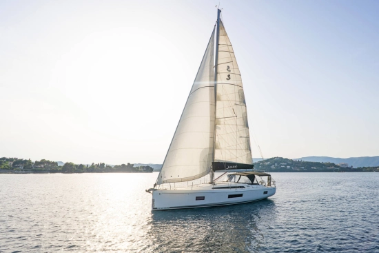 Beneteau Oceanis 51.1 usado à venda