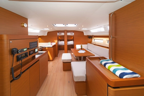 Jeanneau Sun Odyssey 490 usado à venda