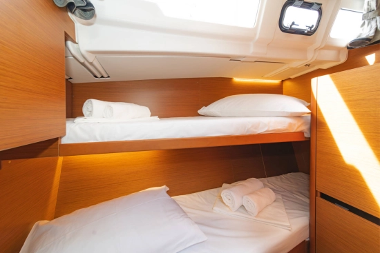 Jeanneau Sun Odyssey 490 usado à venda