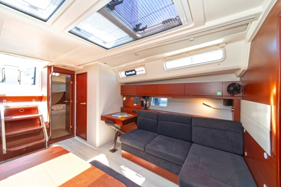 Hanse 458 usado à venda