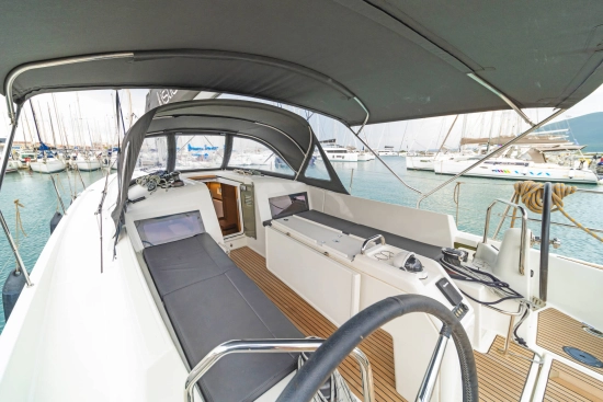 Jeanneau Sun Odyssey 440 usado à venda