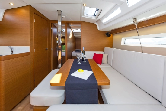 Jeanneau Sun Odyssey 440 usata in vendita