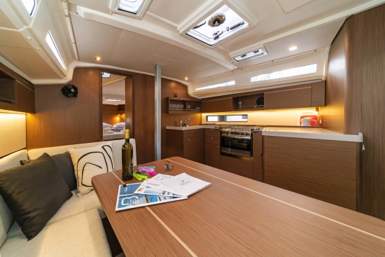 Beneteau Oceanis 40.1 usata in vendita