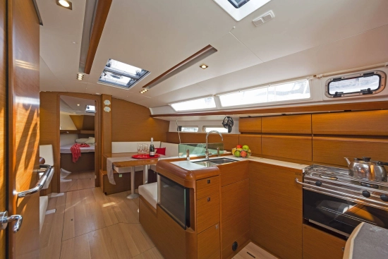Jeanneau Sun Odyssey 419 usado à venda