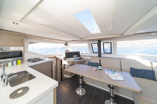 Fountaine Pajot Lucia 40 de segunda mano en venta