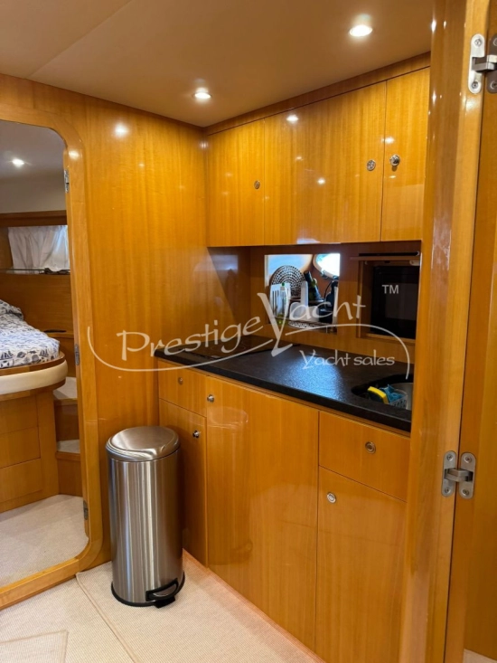 Uniesse 42 Open usado à venda