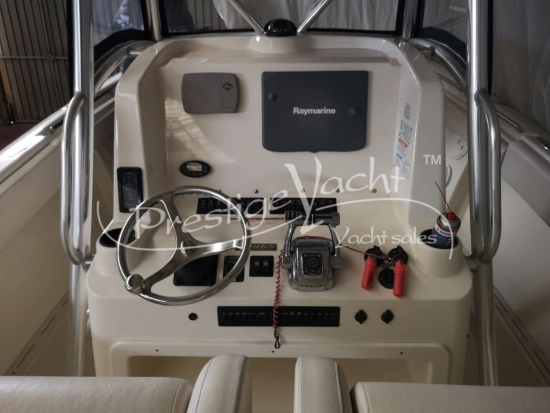 Pursuit 3480 CC usata in vendita
