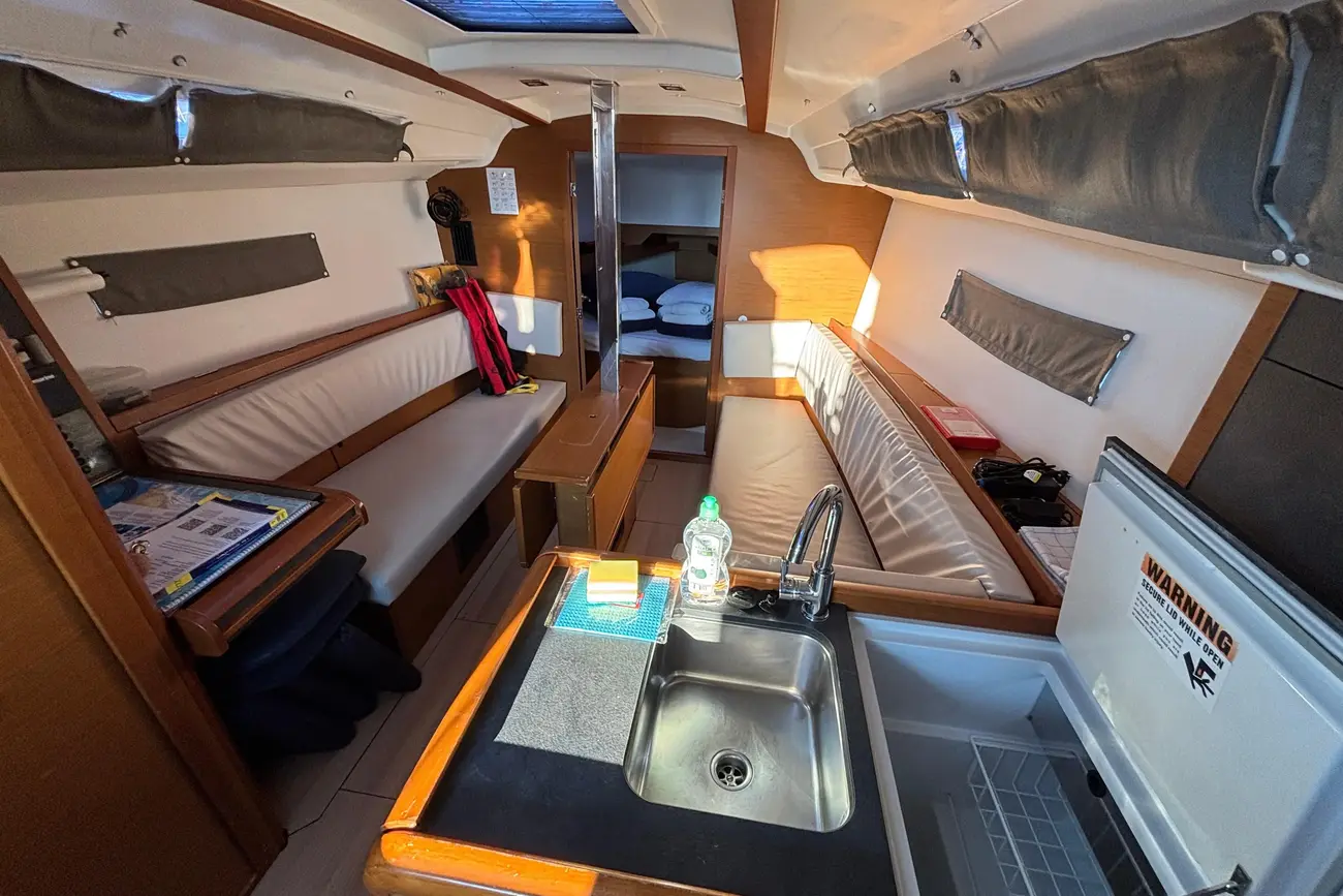 Jeanneau Sun Odyssey 349 novos à venda