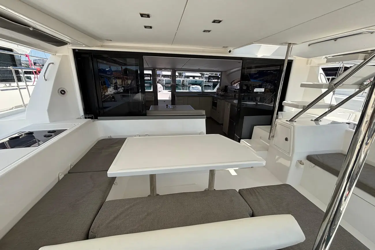Leopard 43 Powercat usata in vendita