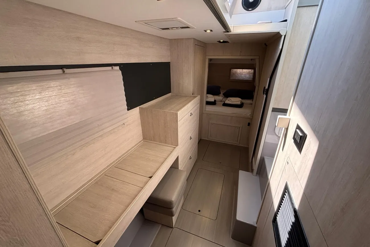 Leopard 43 Powercat nuova in vendita