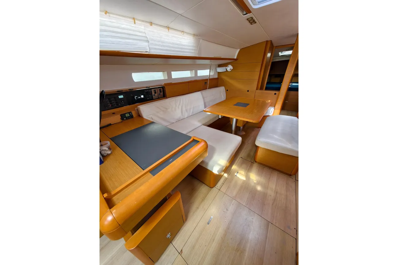 Jeanneau Sun Odyssey 509 usado à venda