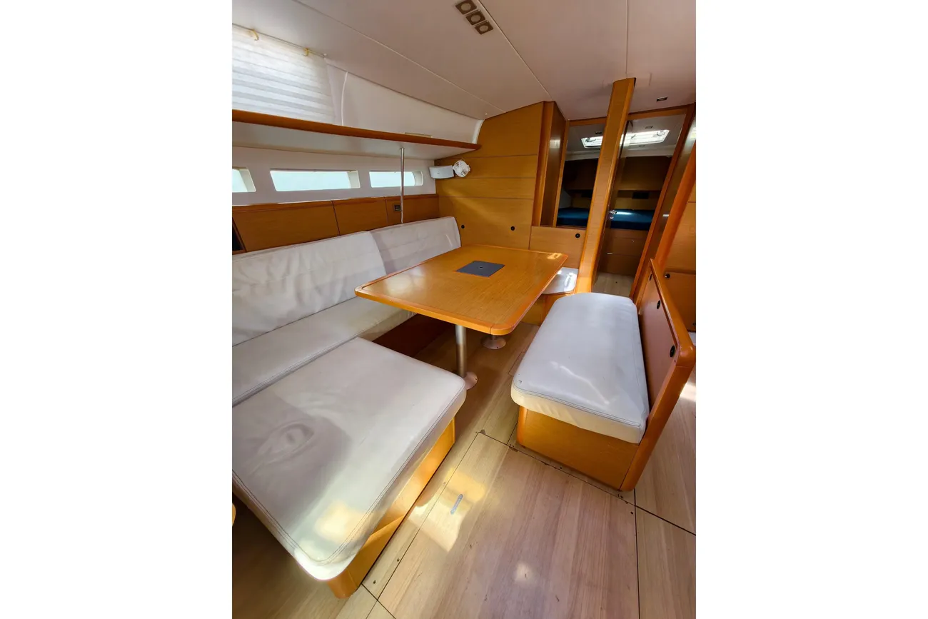 Jeanneau Sun Odyssey 509 usado à venda