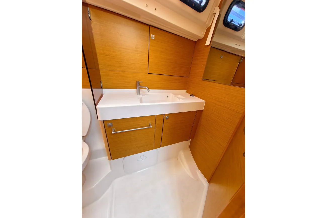 Jeanneau Sun Odyssey 509 usado à venda