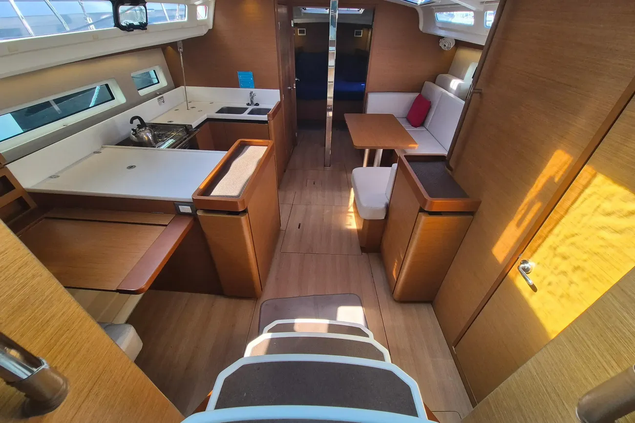 Jeanneau Sun Odyssey 440 usata in vendita