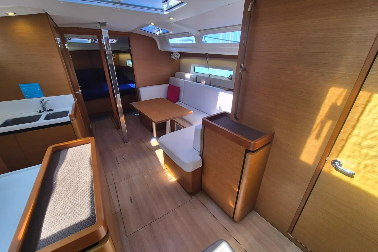 Jeanneau Sun Odyssey 440 usata in vendita