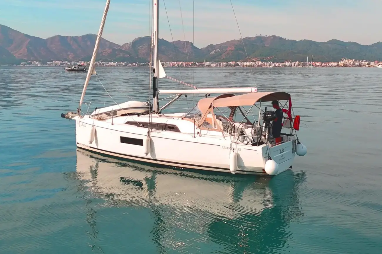 Beneteau Oceanis 30.1 usado à venda