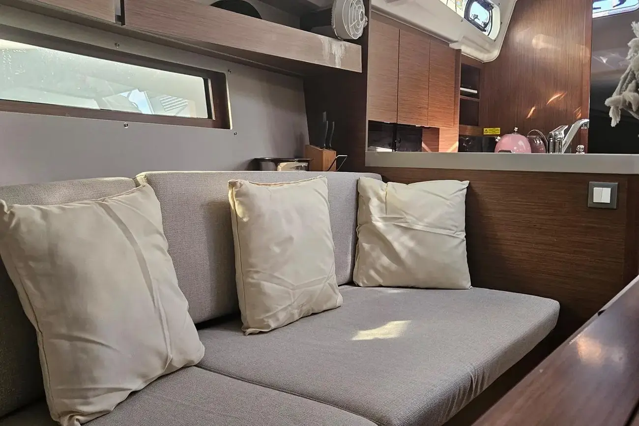 Beneteau Oceanis 34.1 usata in vendita
