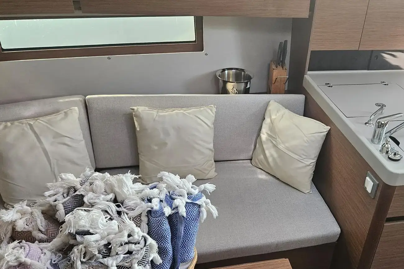 Beneteau Oceanis 34.1 usata in vendita