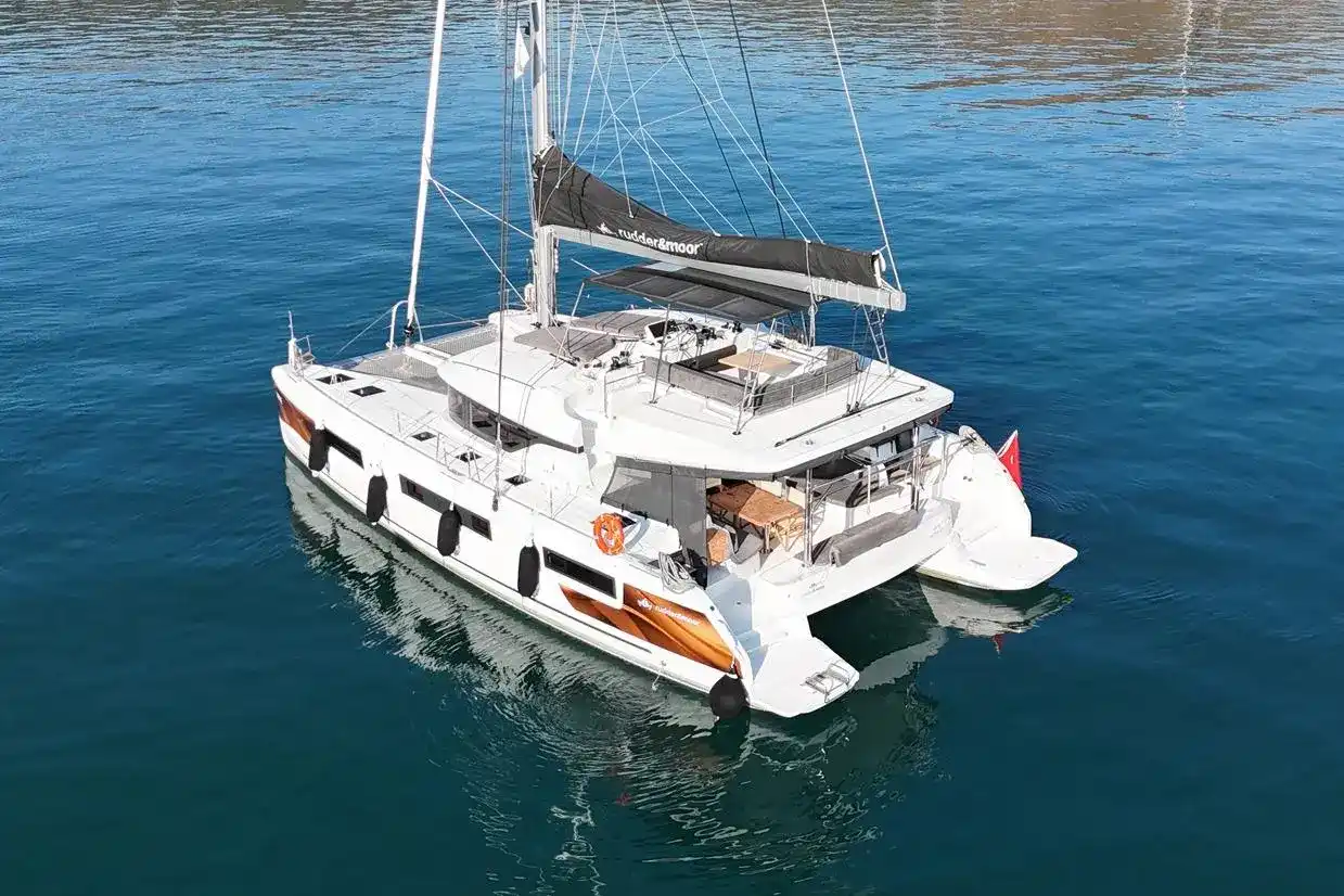 Lagoon 51 usata in vendita
