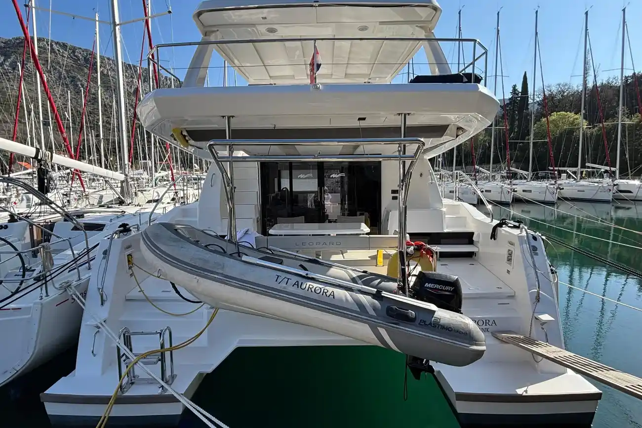 Leopard 40 Powercat de segunda mano en venta