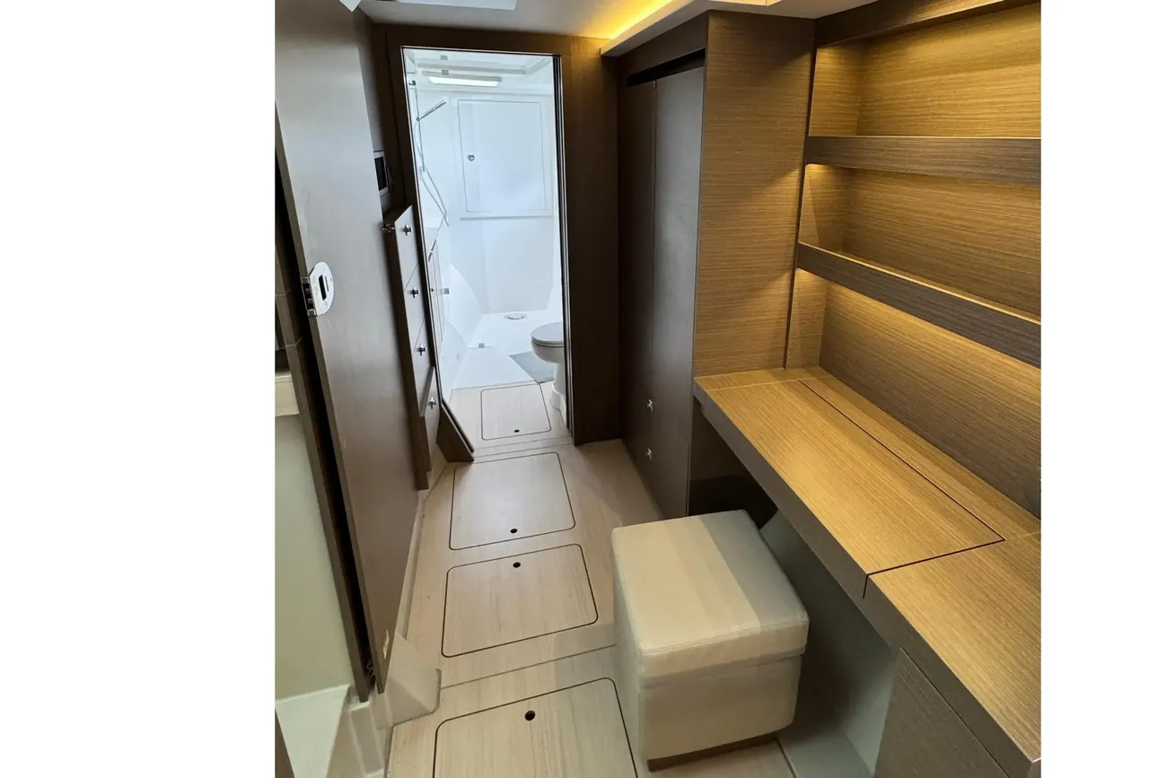 Leopard 40 Powercat de segunda mano en venta
