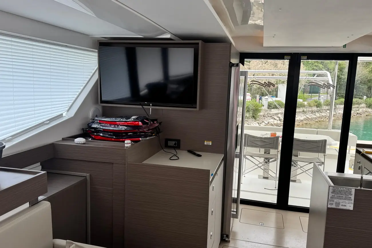 Leopard 40 Powercat de segunda mano en venta