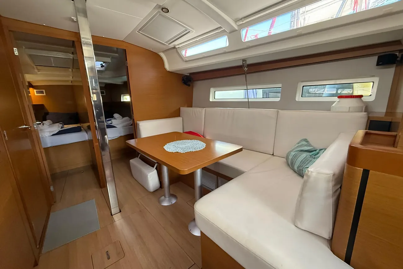 Jeanneau Sun Odyssey 440 usata in vendita