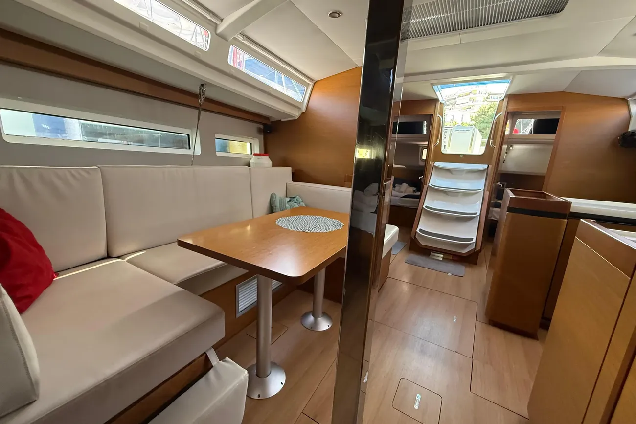 Jeanneau Sun Odyssey 440 usata in vendita
